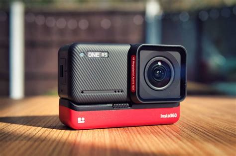 Insta360 One RS Review .